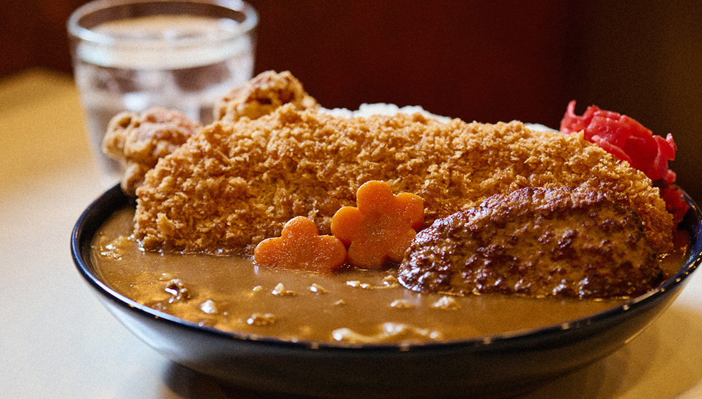 大きなコロッケカレーライス